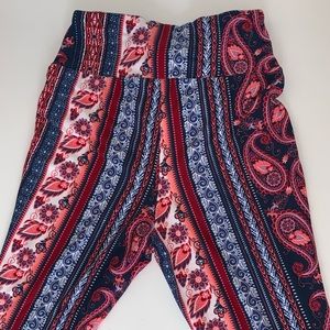 No Boundaries Yoga pants